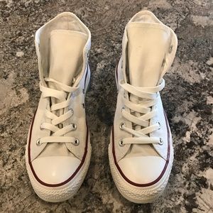 White chuck taylors